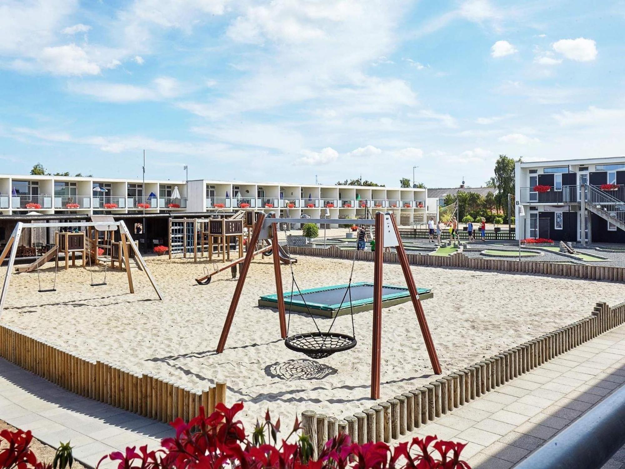 8 Person Holiday Home On A Holiday Park In Glesborg Luaran gambar